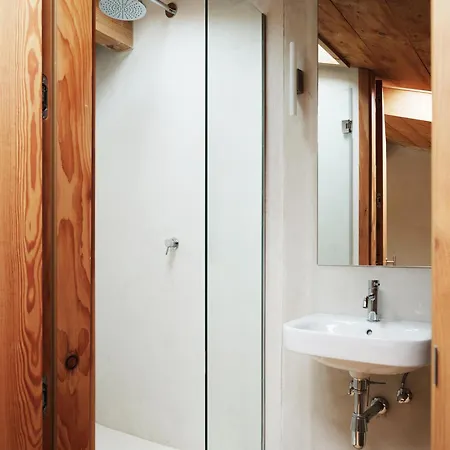 Independent Design